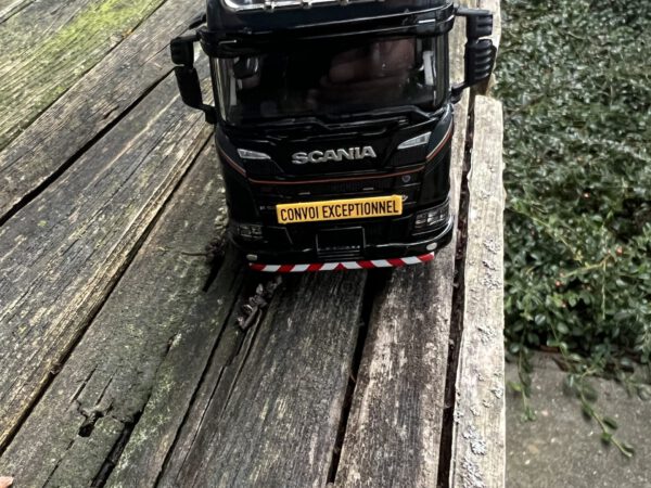 Scania NXG XT with Nooteboom semidieplader  Doosan