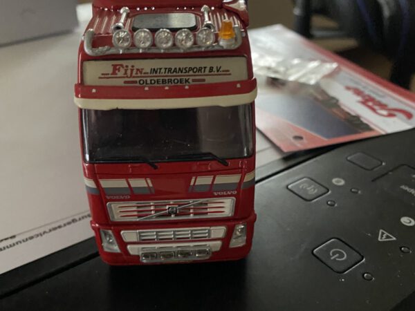 Volvo FH2 Globetrotter with Gefogelte Trailer